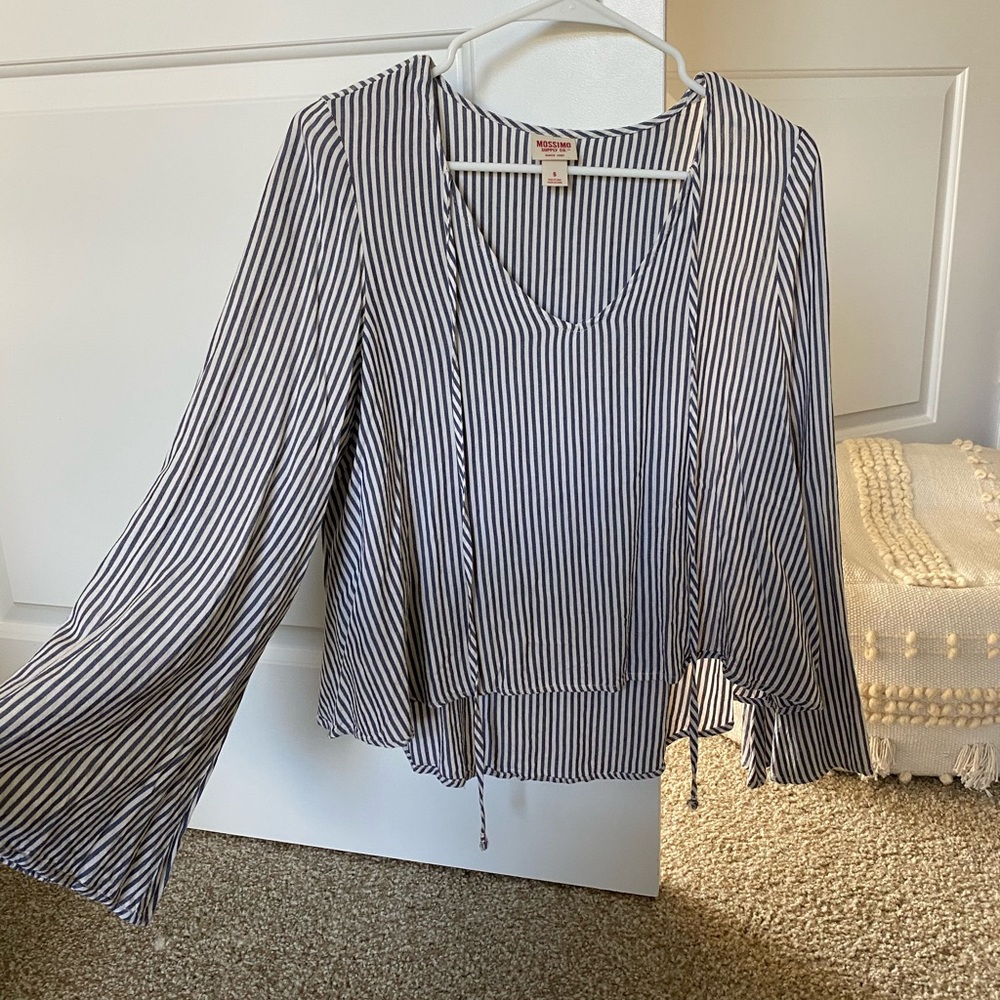 Striped, long sleeve, flowy top